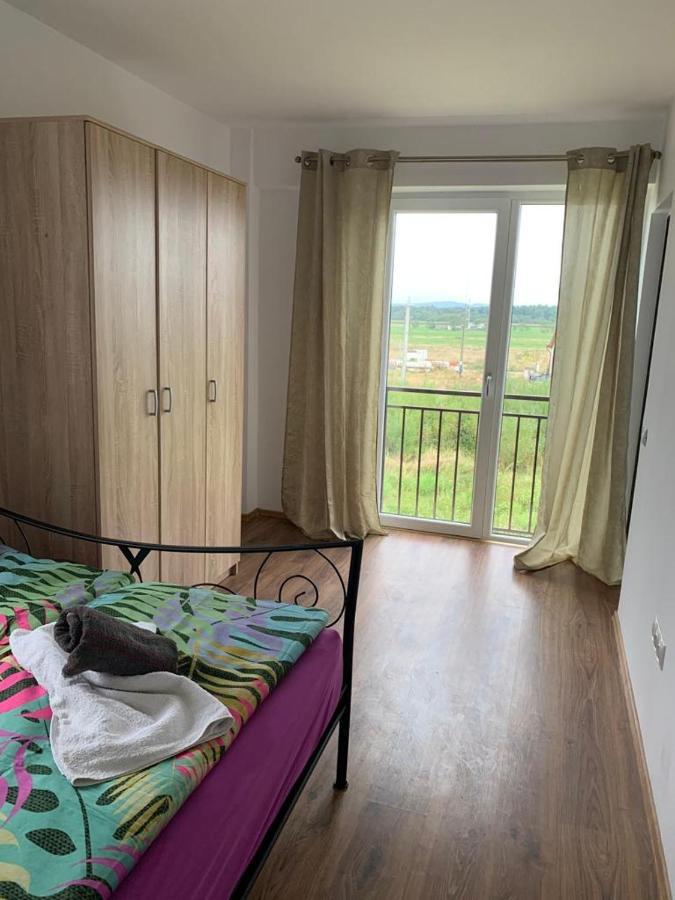 Rene Ap Apartment Cisnadie Luaran gambar