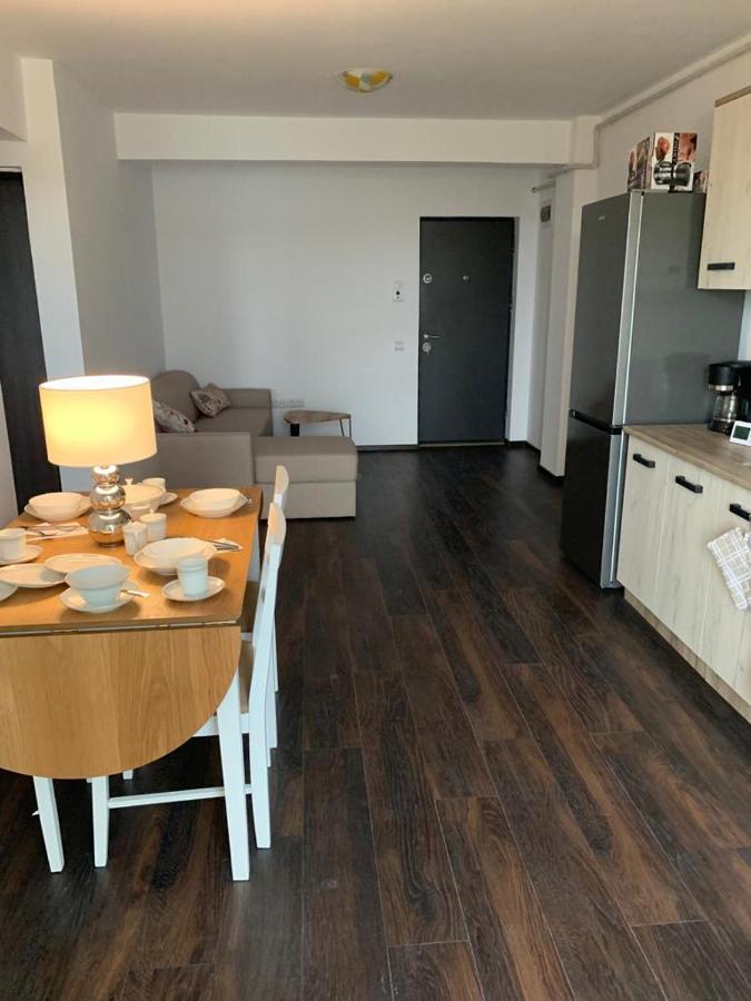 Rene Ap Apartment Cisnadie Luaran gambar